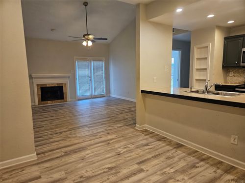 apt-738-8601 Park Ln, Dallas, TX, 75231-1323 | Card Image