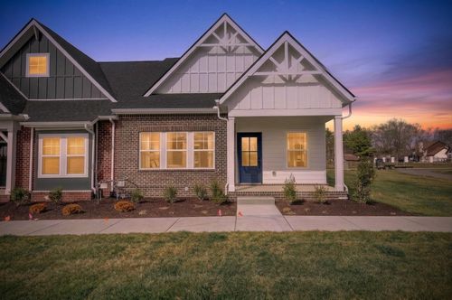 615 Swanston Ln, Gallatin, TN, 37066-2852 | Card Image