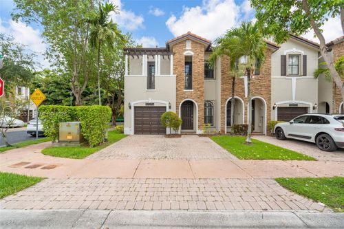 10276 Nw 30th Ter, Doral, FL, 33172 | Card Image