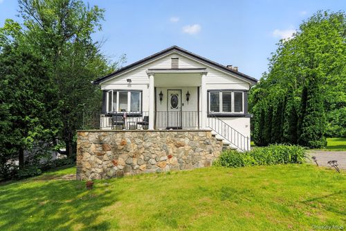 21 Sussex Rd, Carmel, NY, 10512-5230 | Card Image