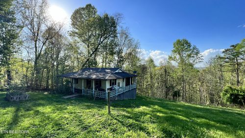 647 S Sudenny Ln, La Follette, TN, 37766-5972 | Card Image