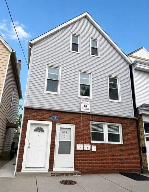 1-528 Kennedy Blvd, Bayonne, NJ, 07002-2628 | Card Image