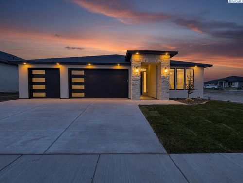 2911 Meadowlark Ave, Richland, WA, 99352 | Card Image