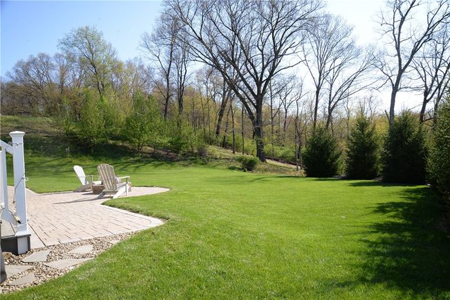 Plenty of space to play or just relax! | Image 45