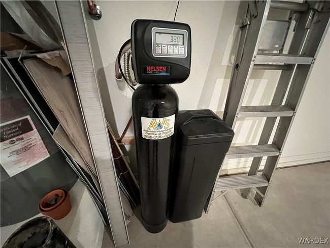 Garage | Image 37