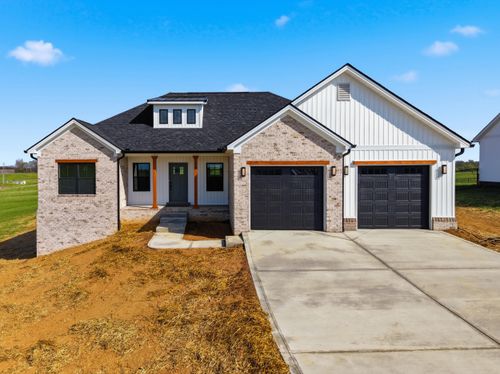 61 Boones Creek Rd, Lancaster, KY, 40444-7775 | Card Image