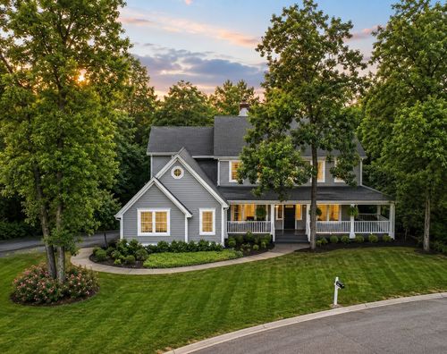 8000 Cripple Creek Dr, Long Grove, IL, 60047-5250 | Card Image