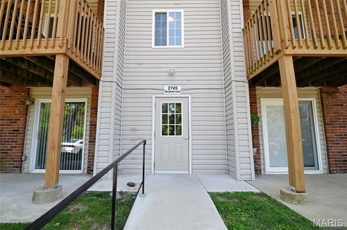 f-2745 Westphalia Ct, Saint Louis, MO, 63129-4118 | Card Image
