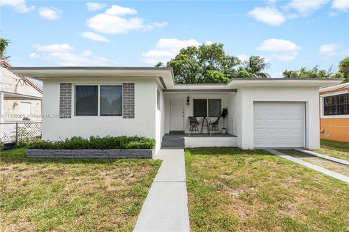 236 Nw 42nd St, Miami, FL, 33127-2836 | Card Image