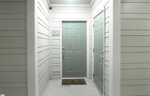 apt-712-833 Old Greenville Hwy, Clemson, SC, 29631-3321 | Card Image