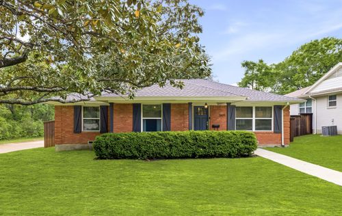 11605 Colmar St, Dallas, TX, 75218-1825 | Card Image