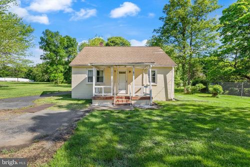 13616 Nokesville Rd, NOKESVILLE, VA, 20181-2115 | Card Image