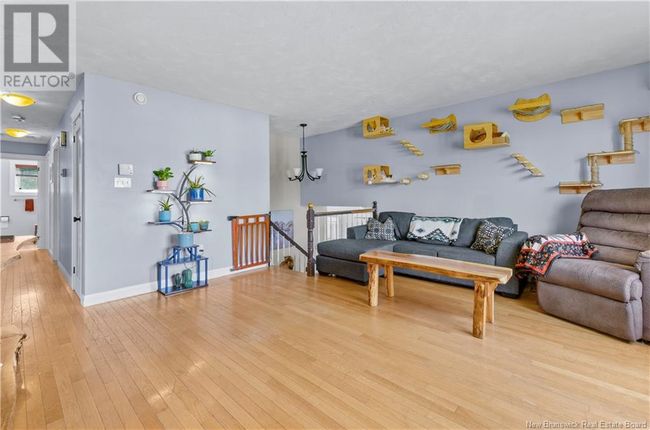 46 Craig St, House other with 5 bedrooms, 3 bathrooms and null parking in Oromocto NB | Image 4