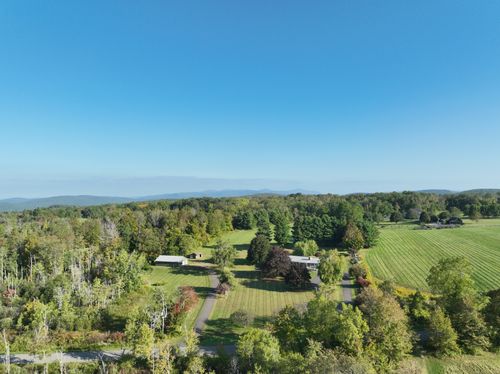76 Fairchild Rd, Sharon, CT, 06069-2440 | Card Image