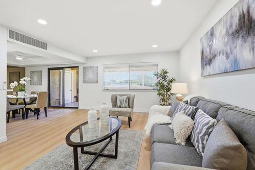 5054 Cribari Vale, San Jose, CA, 95135-1333 | Card Image