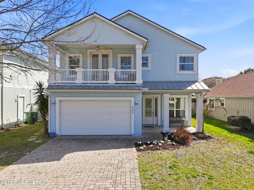 562 14th Ave S, Jacksonville Beach, FL, 32250-4913 | Card Image