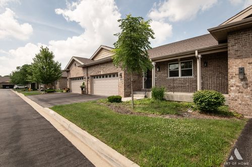 544 N Woodland Ct, Addison, IL, 60101-2186 | Card Image