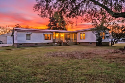 142 O T Wallace Dr, Summerville, SC, 29483-4632 | Card Image