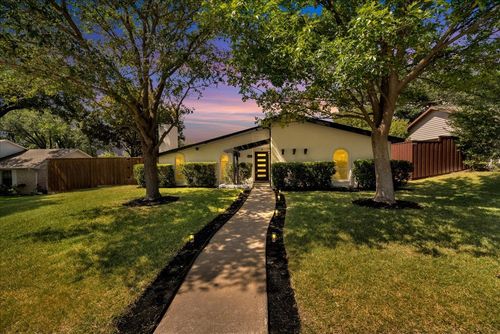 6631 Hunters Ridge Dr, Dallas, TX, 75248-5401 | Card Image