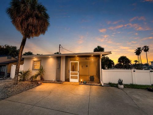 360 71st Ave, ST PETE BEACH, FL, 33706-1906 | Card Image