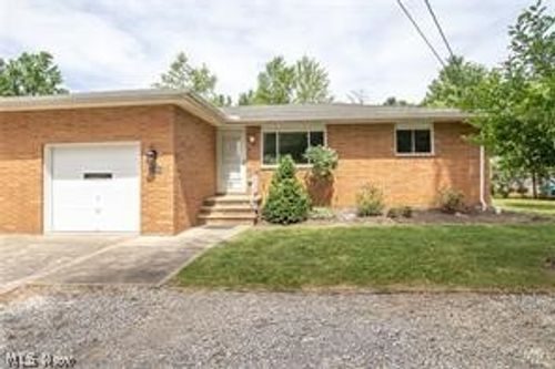 21002 Lunn Rd, Strongsville, OH, 44149-4802 | Card Image
