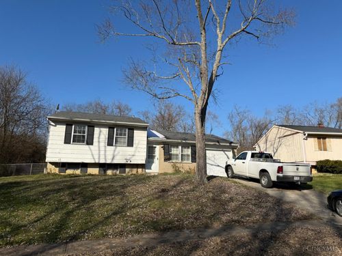 10757 Shadowridge Ln, Cincinnati, OH, 45240-3329 | Card Image