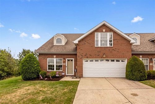 1001 Duncan Ln, Pittsburgh, PA, 15236-1657 | Card Image