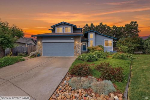 29 Caulfield Ct, Petaluma, CA, 94954-4673 | Card Image