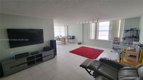 apt-304-231 174th St, Sunny Isles Beach, FL, 33160-3315 | Card Image