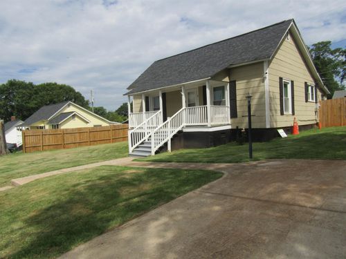 9 G St, inman, SC, 29349-1718 | Card Image