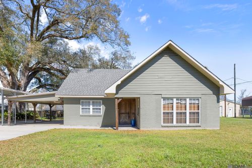 45340 Gold Place Rd, Saint Amant, LA, 70774-3622 | Card Image