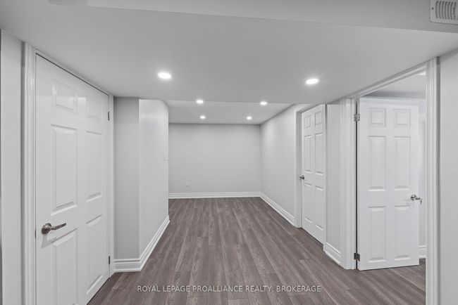 167 Braemar Rd, House other with 6 bedrooms, 3 bathrooms and 3 parking in Kingston ON | Image 40