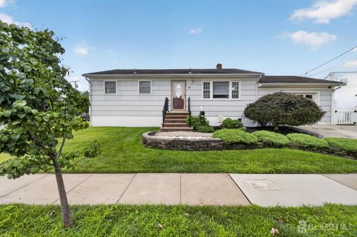 73 Ash St, Carteret, NJ, 07008-1954 | Card Image