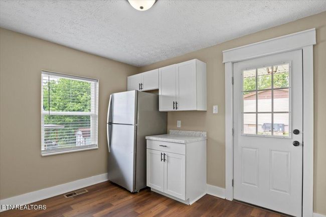 715 E Kentucky Ave, House other with 2 bedrooms, 1 bathrooms and null parking in La Follette TN | Image 12