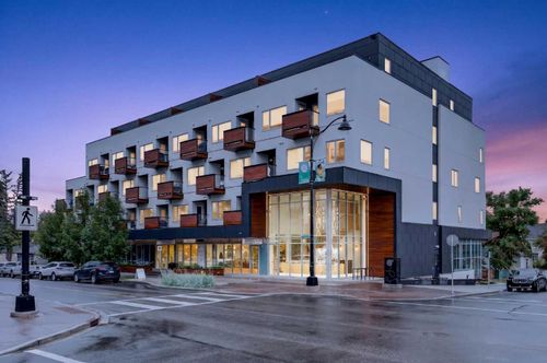 207-3450 19 St Sw, Calgary, AB, T2T6V7 | Card Image