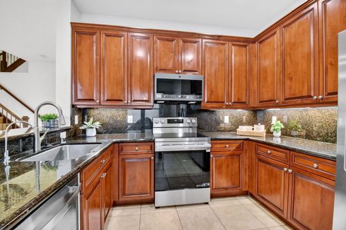 7662 Spatterdock Dr, Boynton Beach, FL, 33437-7548 | Card Image