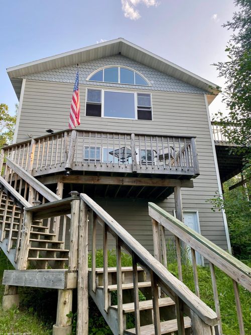 176 Oak Rd, Warroad, MN, 56763 | Card Image