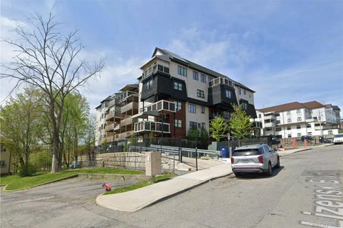 414-3 Lizensk Blvd, Monroe, NY, 10950-6687 | Card Image