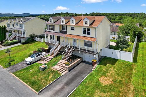 131 Evan Rd, Warwick, NY, 10990-4022 | Card Image