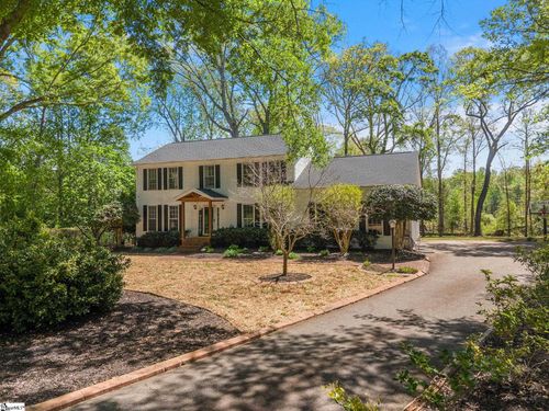 122 Hollyridge Rd, Spartanburg, SC, 29301-5230 | Card Image