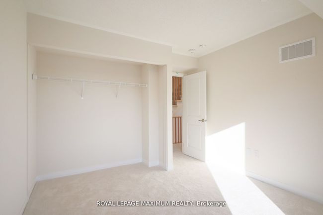 1 - 11 Baynes Way, Condo with 4 bedrooms, 3 bathrooms and null parking in Bradford West Gwillimbury ON | Image 21