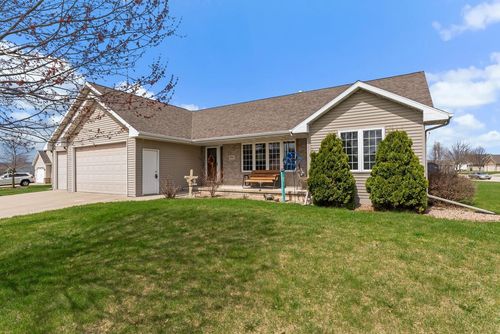 1842 Turquoise Trail, BELLEVUE, WI, 54311 | Card Image