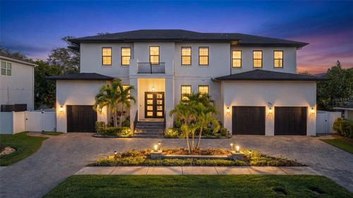 481 W Davis Blvd, Tampa, FL, 33606-3817 | Card Image