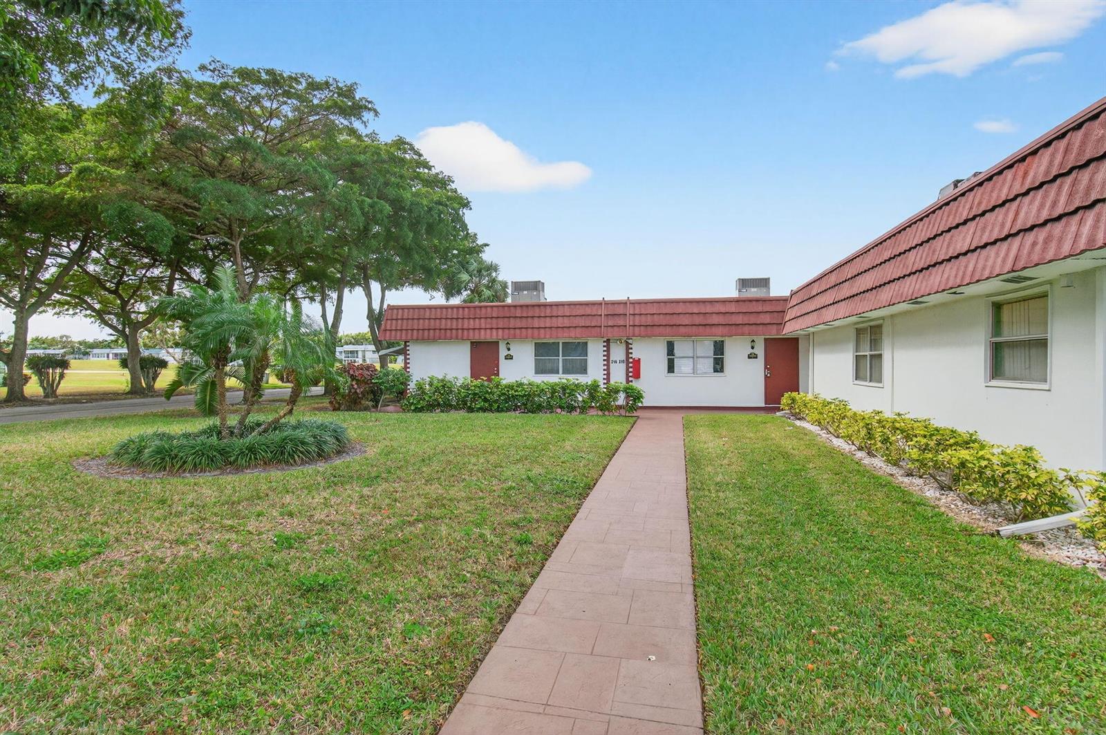 Residential Lease in Delray Beach