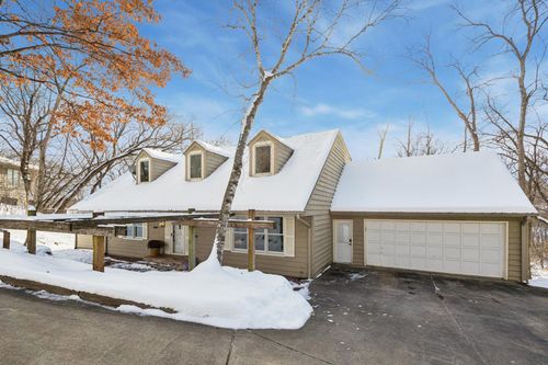 18213 Hermitage Way, Minnetonka, MN, 55345-3210 | Card Image