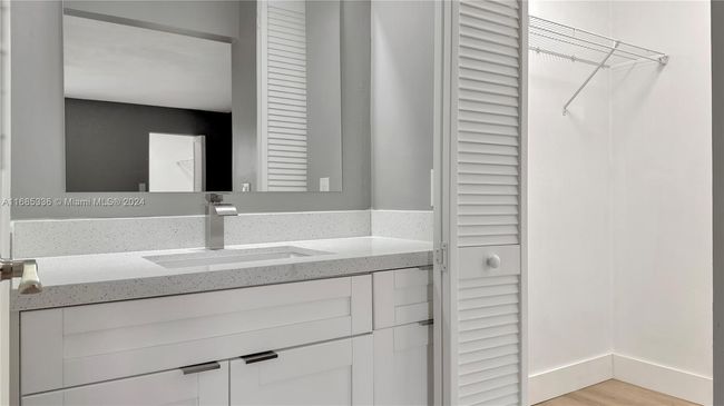 APT-203 - 3571 Inverrary Dr, Condo with 2 bedrooms, 2 bathrooms and null parking in Lauderhill FL | Image 8
