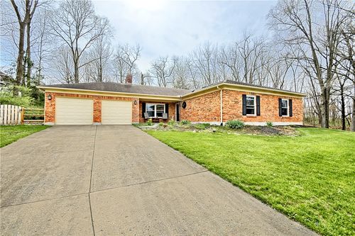 500 Woodcove Way, Beavercreek, OH, 45430-1629 | Card Image