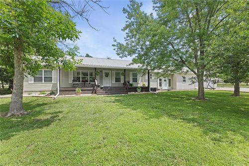 310 Elm St, Blue Mound, KS, 66010-8412 | Card Image