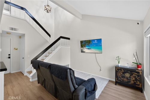 1363 N Schooner Ln, Anaheim, CA, 92801-1780 | Card Image