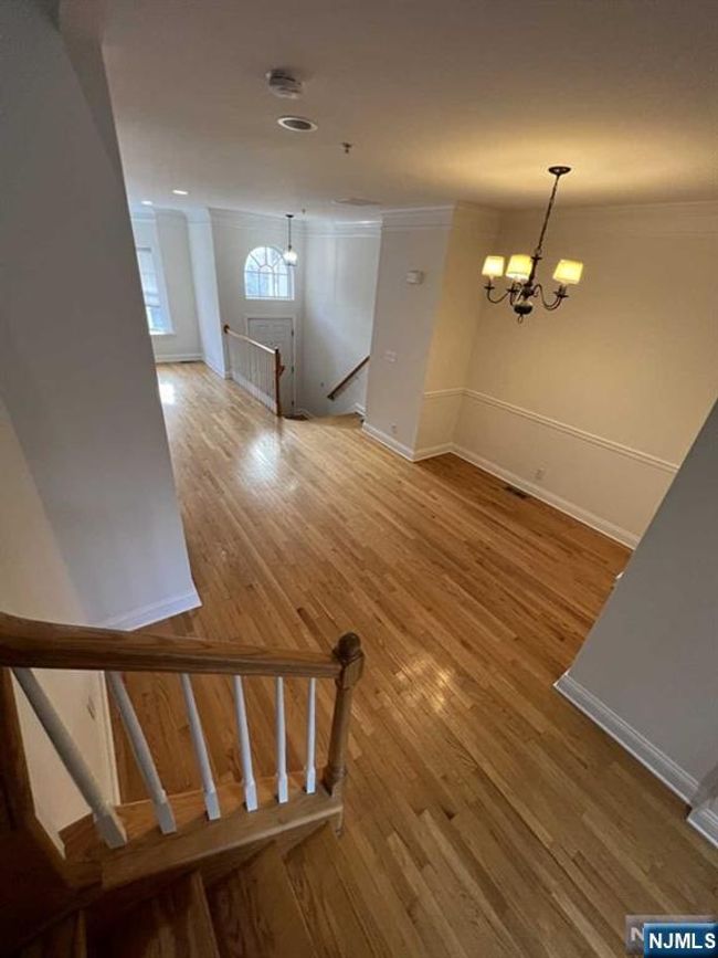 94 Osprey Ct, Townhouse with 2 bedrooms, 3 bathrooms and null parking in Secaucus NJ | Image 5